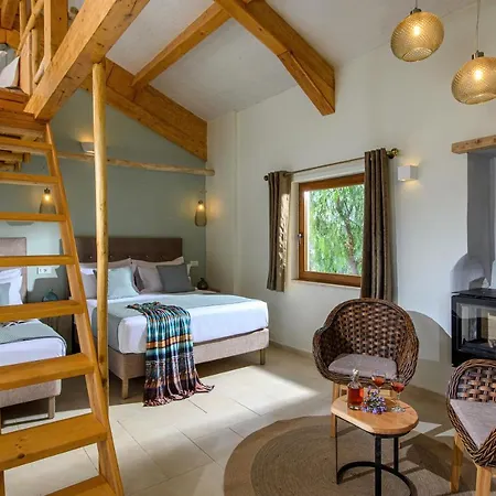Country Velani Hotel 3*
