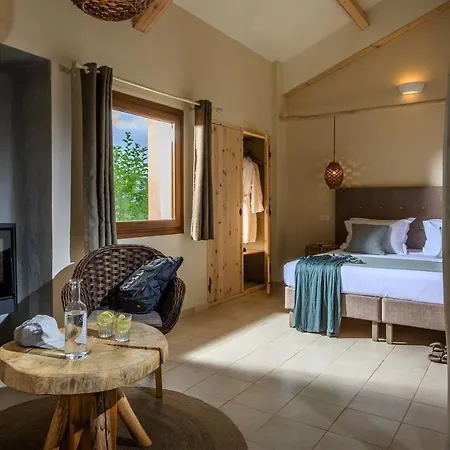 Country Velani Hotel