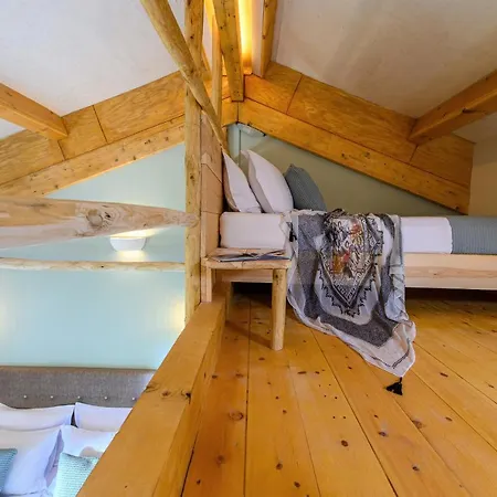 Hotel Country Velani 3*