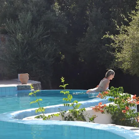 Country Velani Hotel