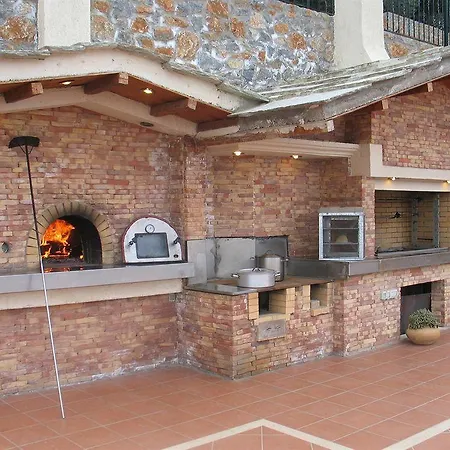 Hotel Country Velani 3*